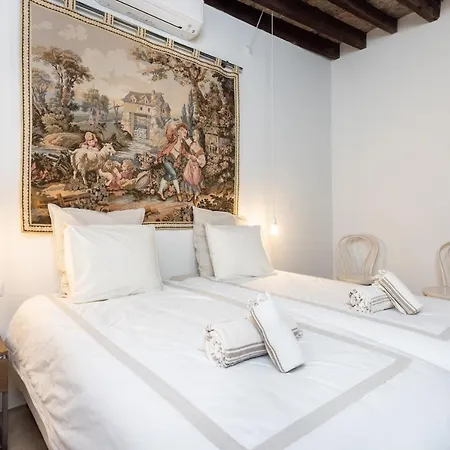 Home2book Stunning Design House * ארפו