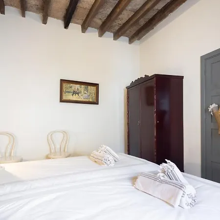 Home2book Stunning Design House