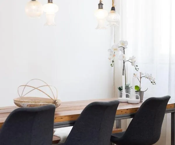 Home2book Stunning Design House Dom wakacyjny