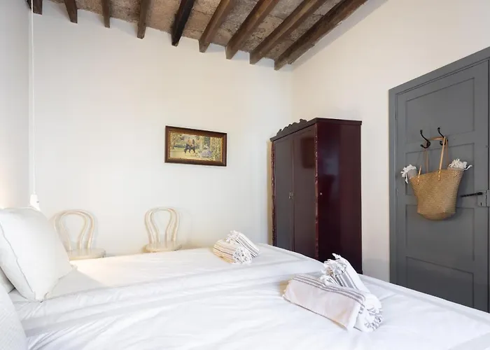 Home2book Stunning Design House